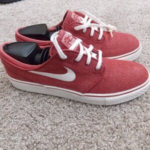 Nike Janoski Sneakers